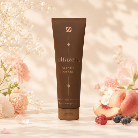 Olfazeta Körpercreme No. 080 mit Birne, Beeren und Blüten in heller Produktinszenierung